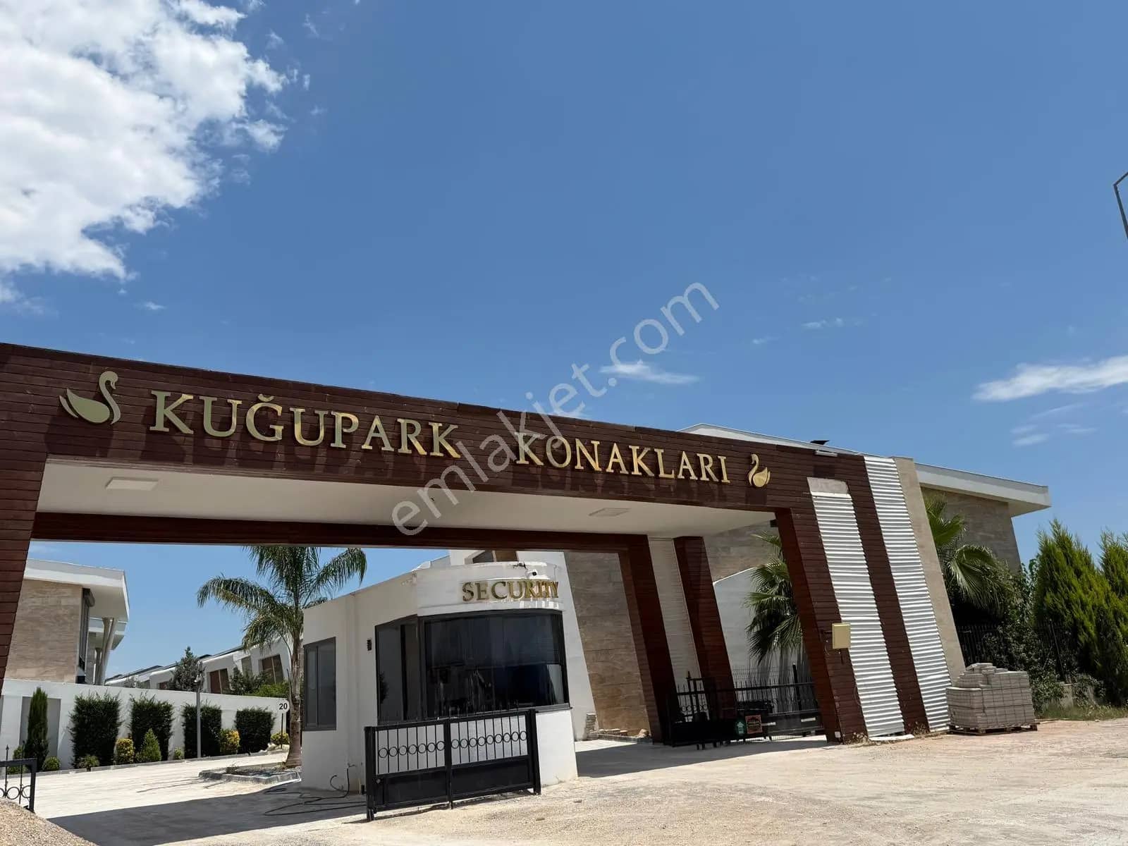 Kuğupark Konakları'nda Eşyalı Lüks 5+1 Villa , Özel Havuzlu ilan görseli