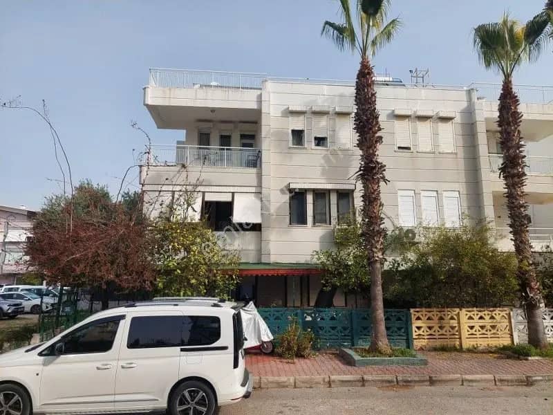 Denize 240 Mt | Köşe Parselde | Bahçe Kullanımlı Tripleks ilan görseli