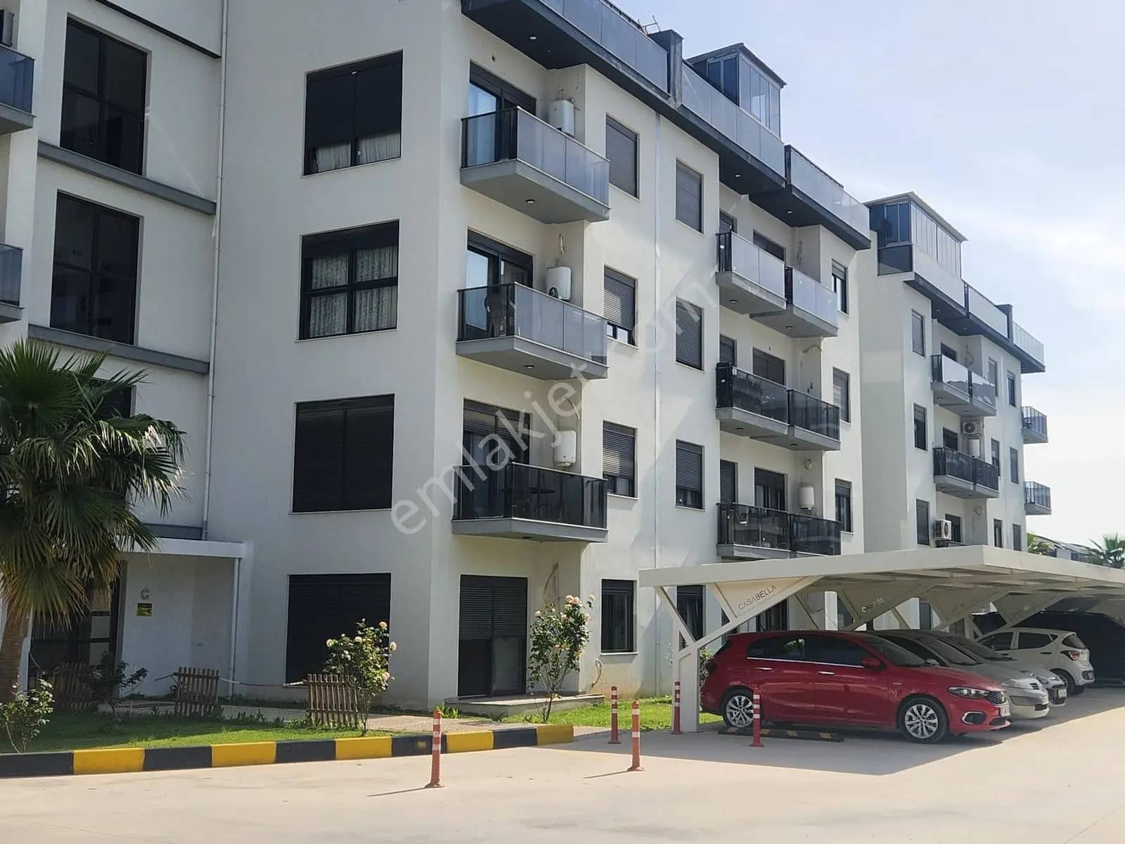 Altıntaş 'ta 40 'lık Yola Yakın Güvenlikli Site'de ilan görseli