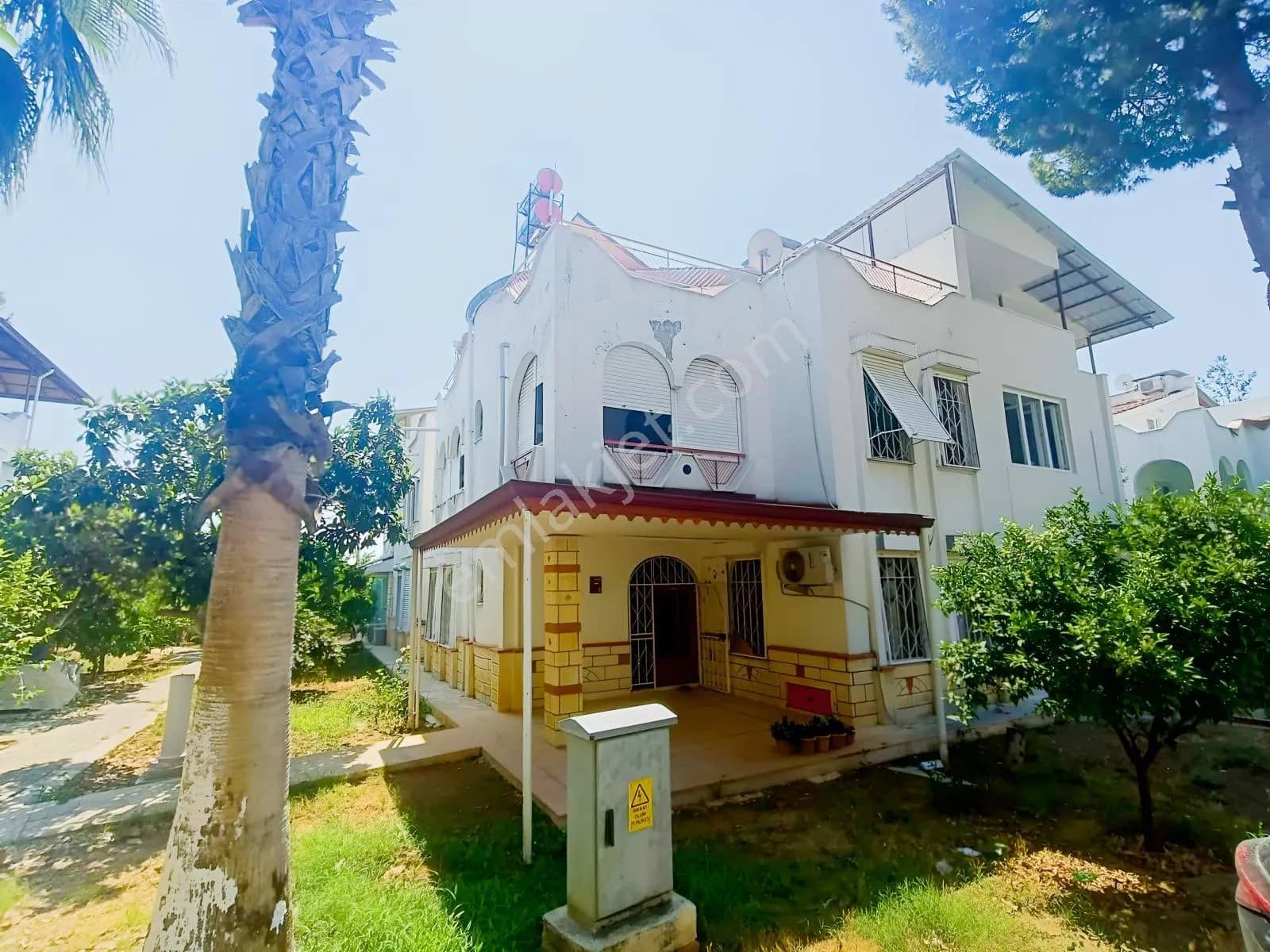 Düden Şelalesine Yakın Tribleks,havuzlu 4+1 Villa ilan görseli