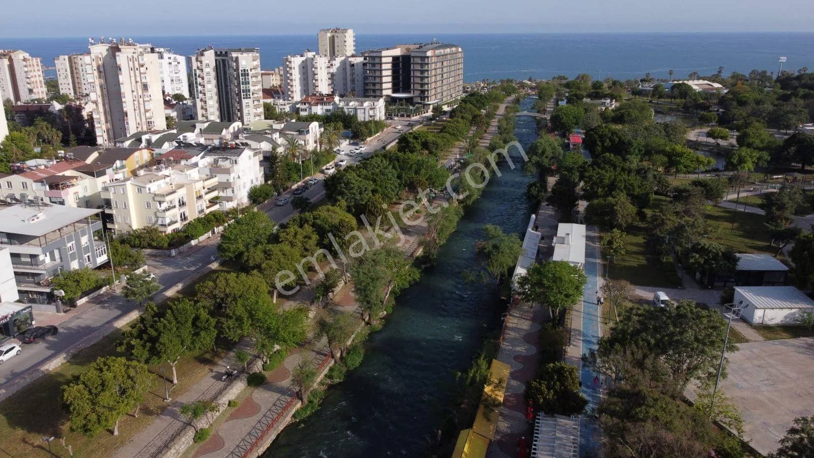 Düdenpark Yanı 300 M² Geniş Teraslı Yatırımlık Dubleks ilan görseli