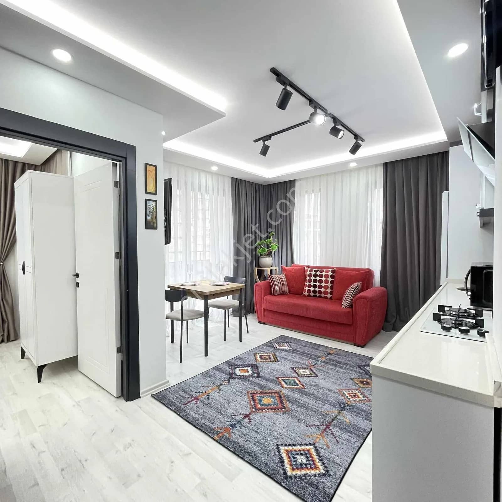 Altıntaşta Kiralık Full Eşyalı 1+1 Hemen Taşınmaya Hazır! ilan görseli
