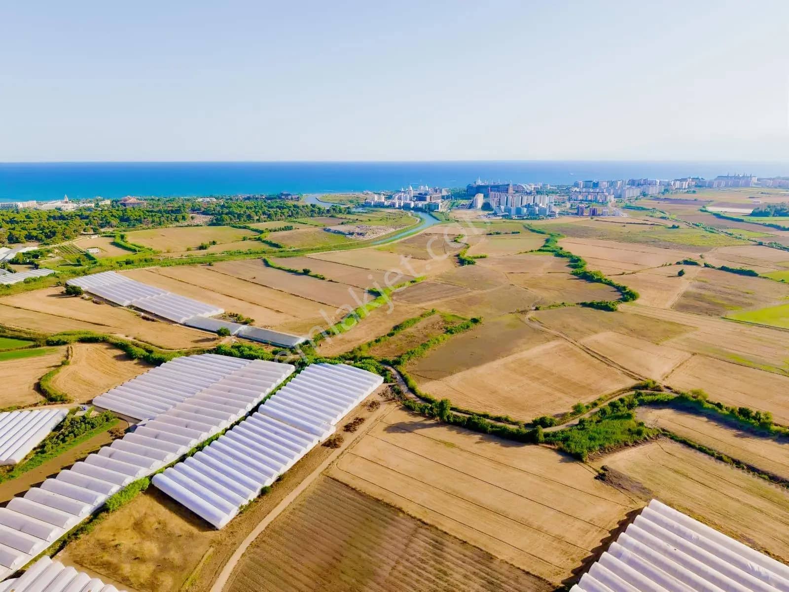 Acill Kundu Da İlk İmara Girecek Parsel Yola Cephe 3.640 M²