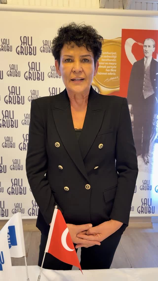 Hülya Tükenmez ekip fotoğrafı
