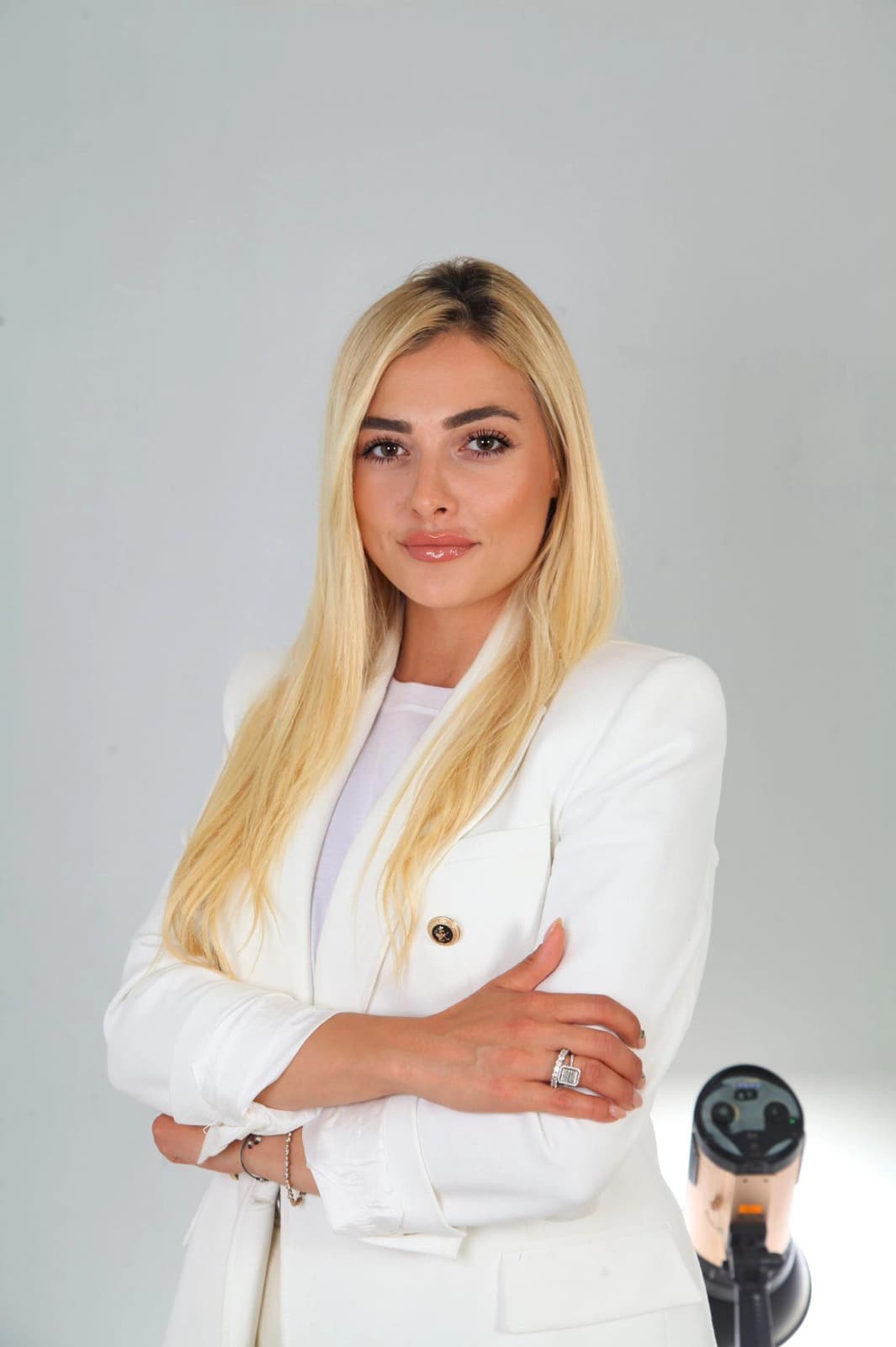 Merve Tez