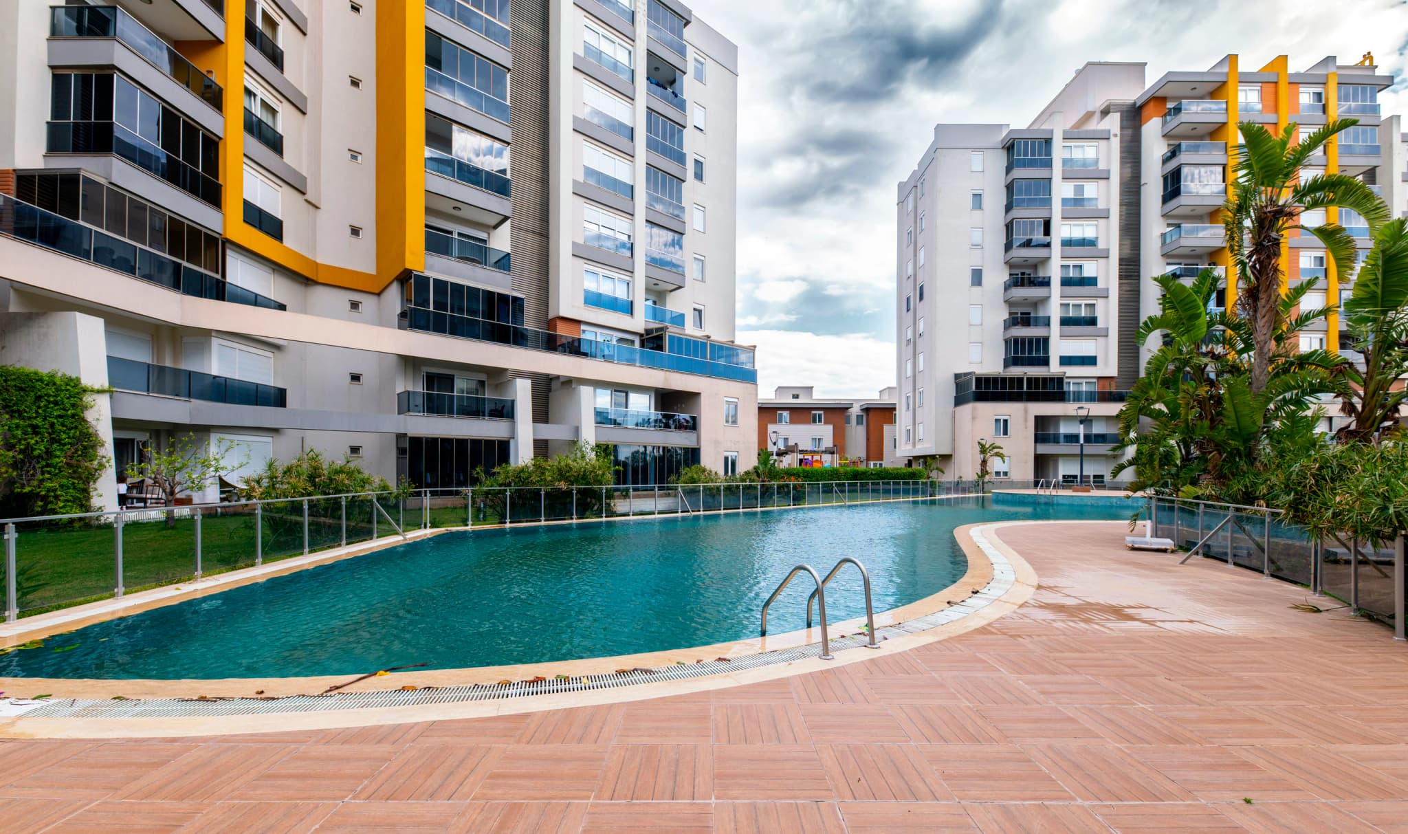 ÖZPINARLAR NOVA RESIDENCE SİTESİNDE YABANCIYA UYGUN LÜKS 2+1 DAİRE