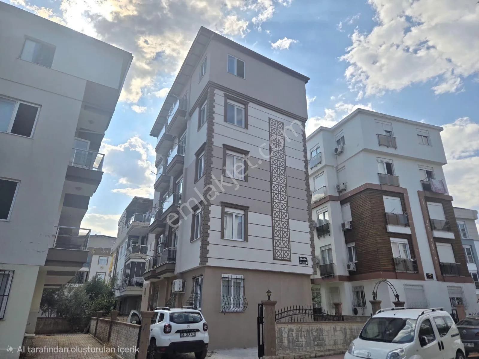 Üniversiteye Yürüme Mesafesinde Arakat Asansörlü Boş Daire