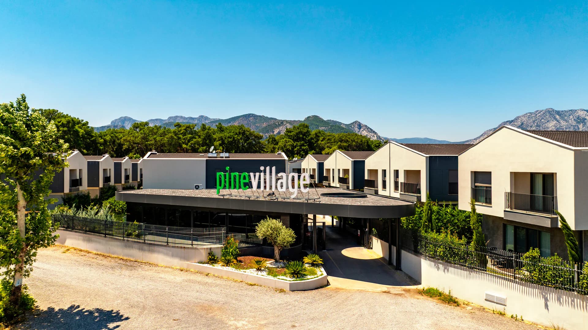 DÜZLERÇAMI PİNE VILLAGE'DA FIRSAT VİLLA !!!