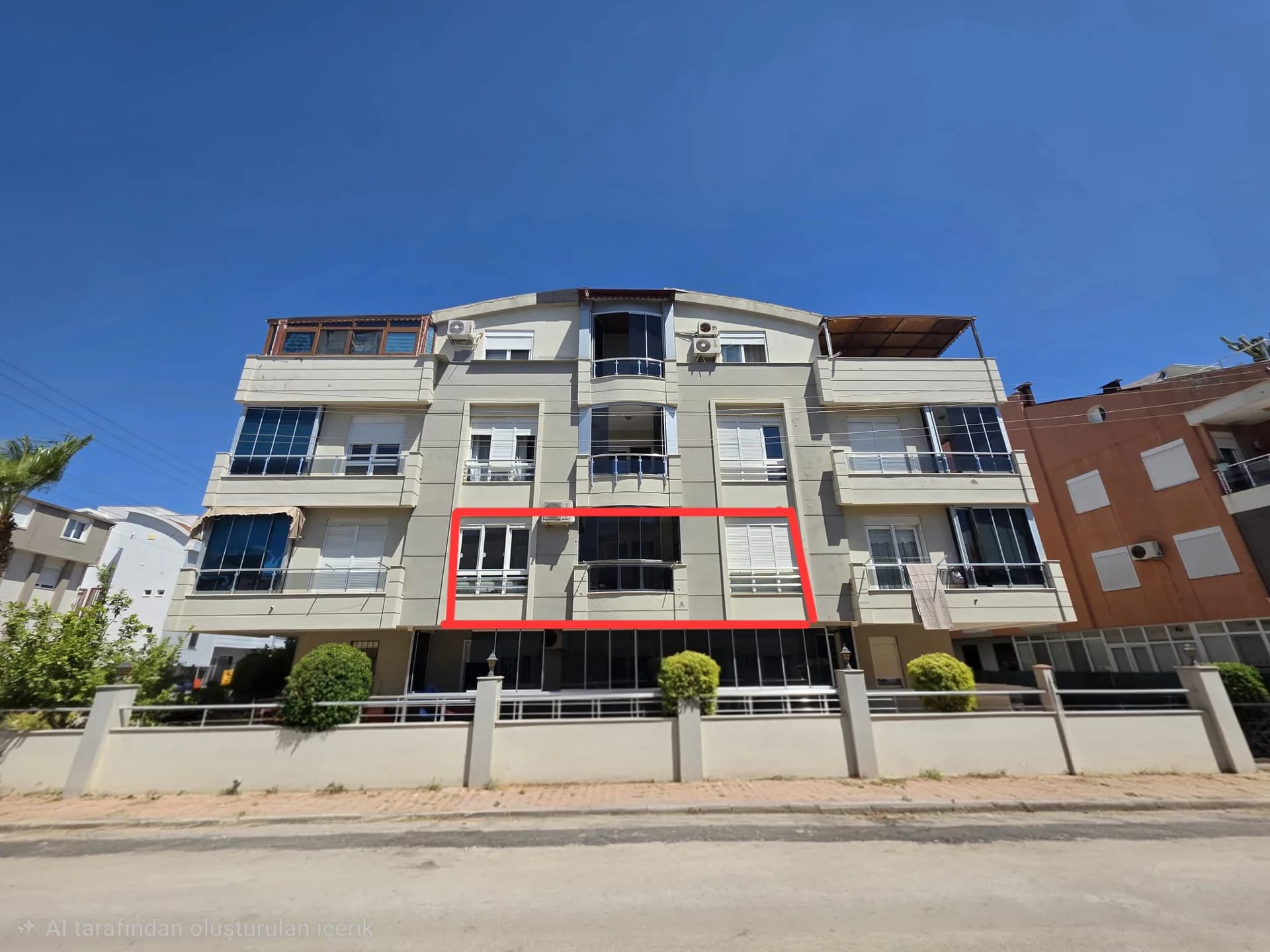 GÜZELOBA DÜDEN NEHRİ YANI KULLANIŞLI 2+1 ARAKAT DAİRE