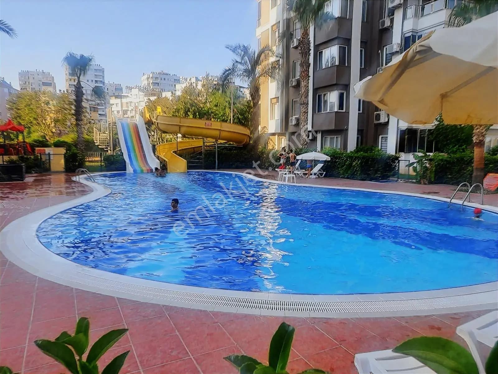 Rabia Çite'den Uncalı Konaklar Bölgesinde Eşyalı 2+1 Kiralık