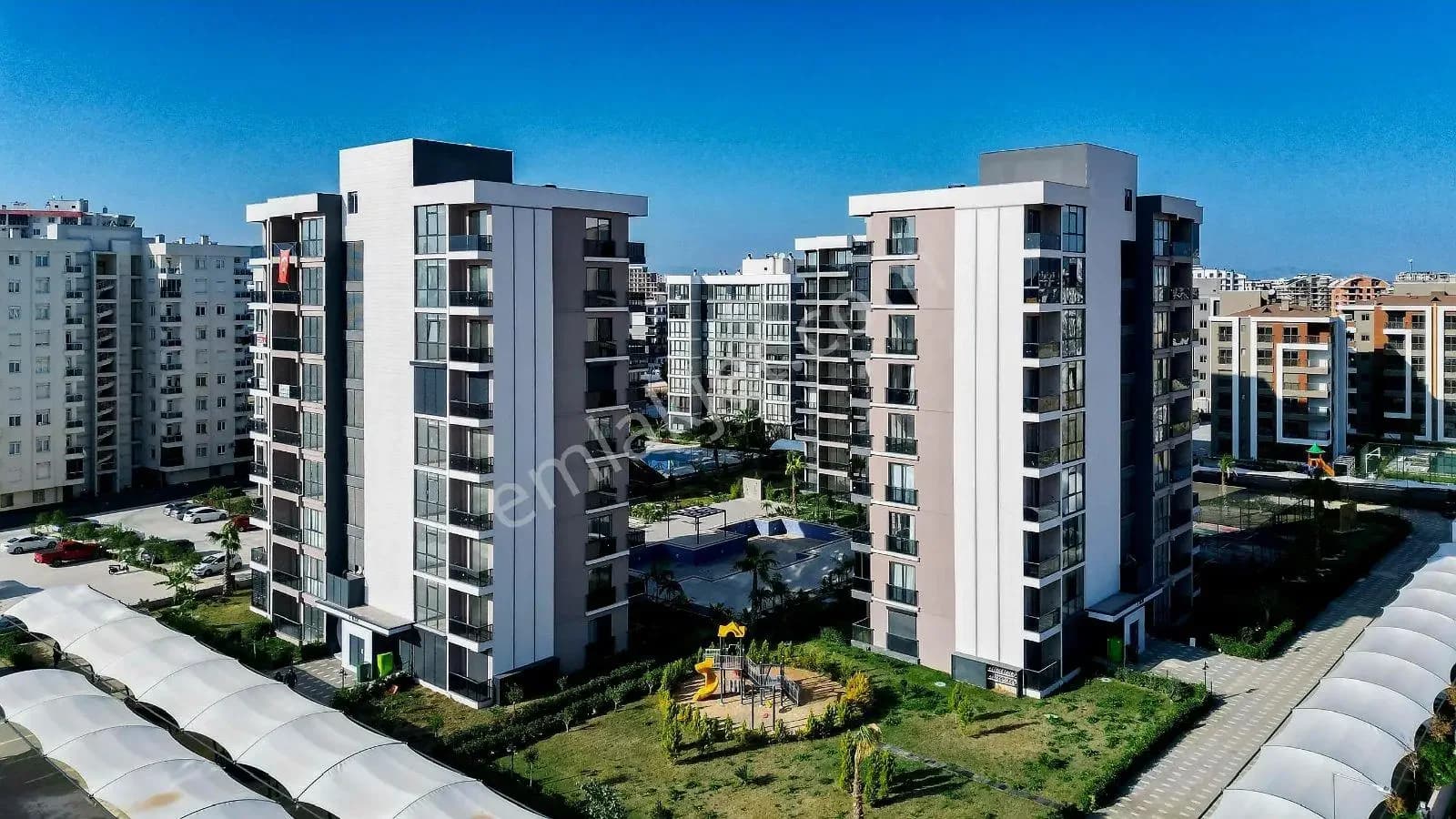 Altınay Konutlarında 1+1 Satılık Daire