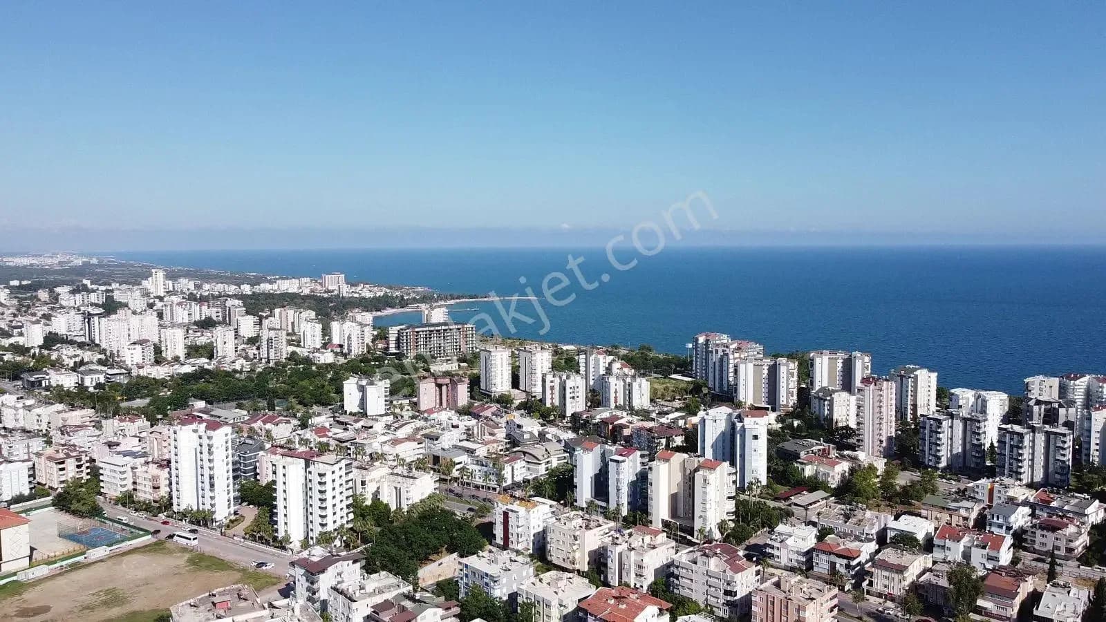Çağlayan'da Kiralık Deniz Manzaralı 3+1 Daire / Zu Vermieten