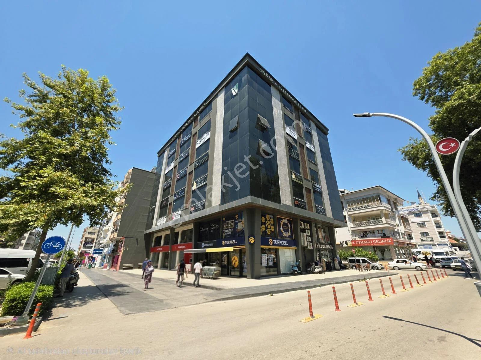 Serik Atatürk Caddesi'nde Plazada Prestijli Kiralık Ofis