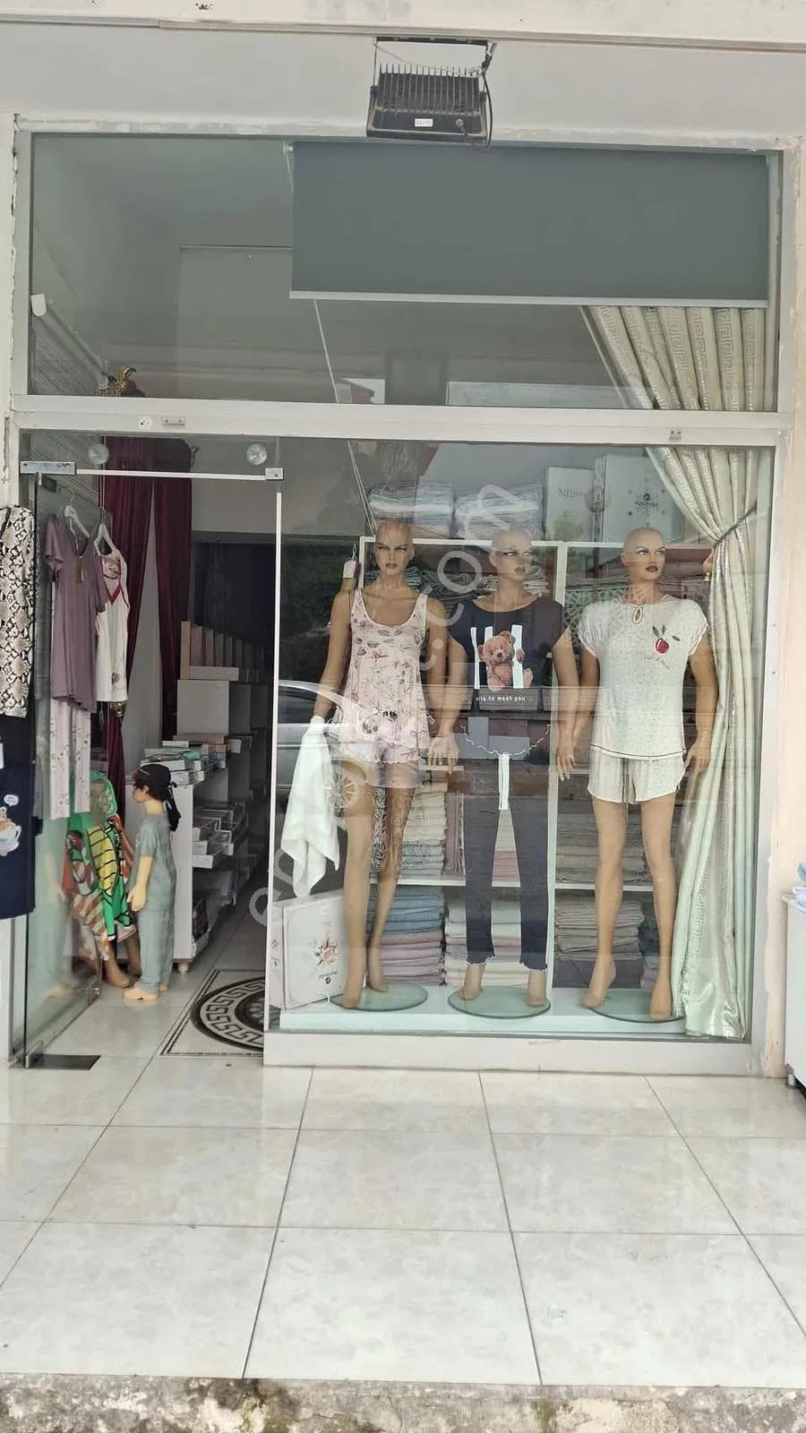 Tekirovada İşlek Cadde Üstü Tabela Değeri Yüksek Satılık Dükkan