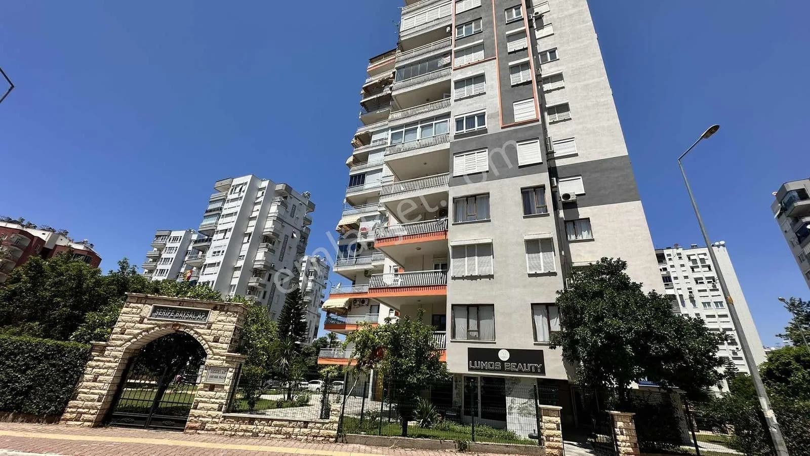 Yeşilbahçede Emsalsiz Deniz & Dağ Manzaralı 5+2 Dubleks