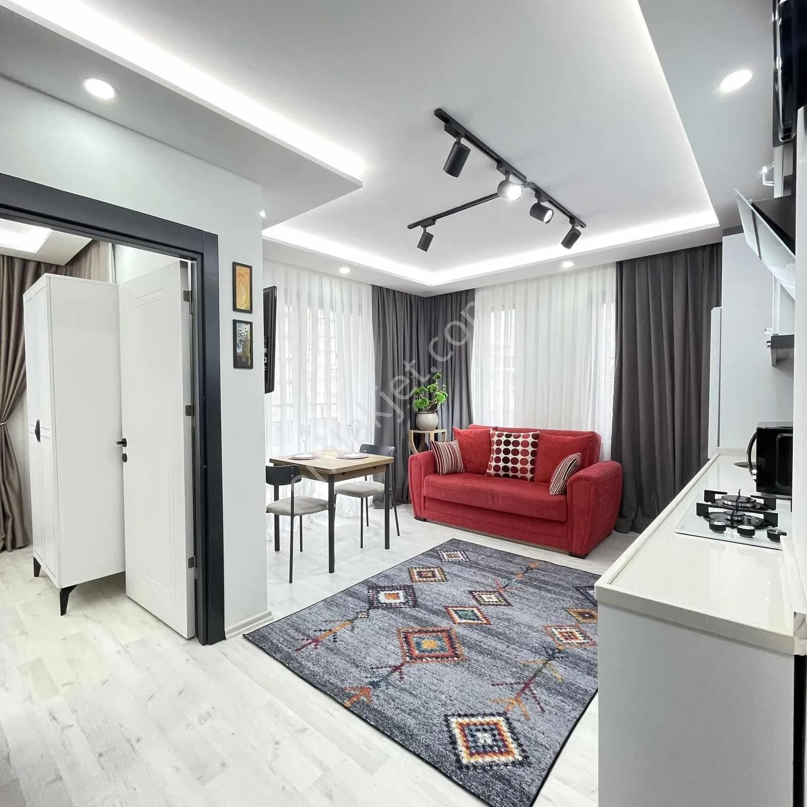 Altıntaşta Kiralık Full Eşyalı 1+1 Hemen Taşınmaya Hazır!