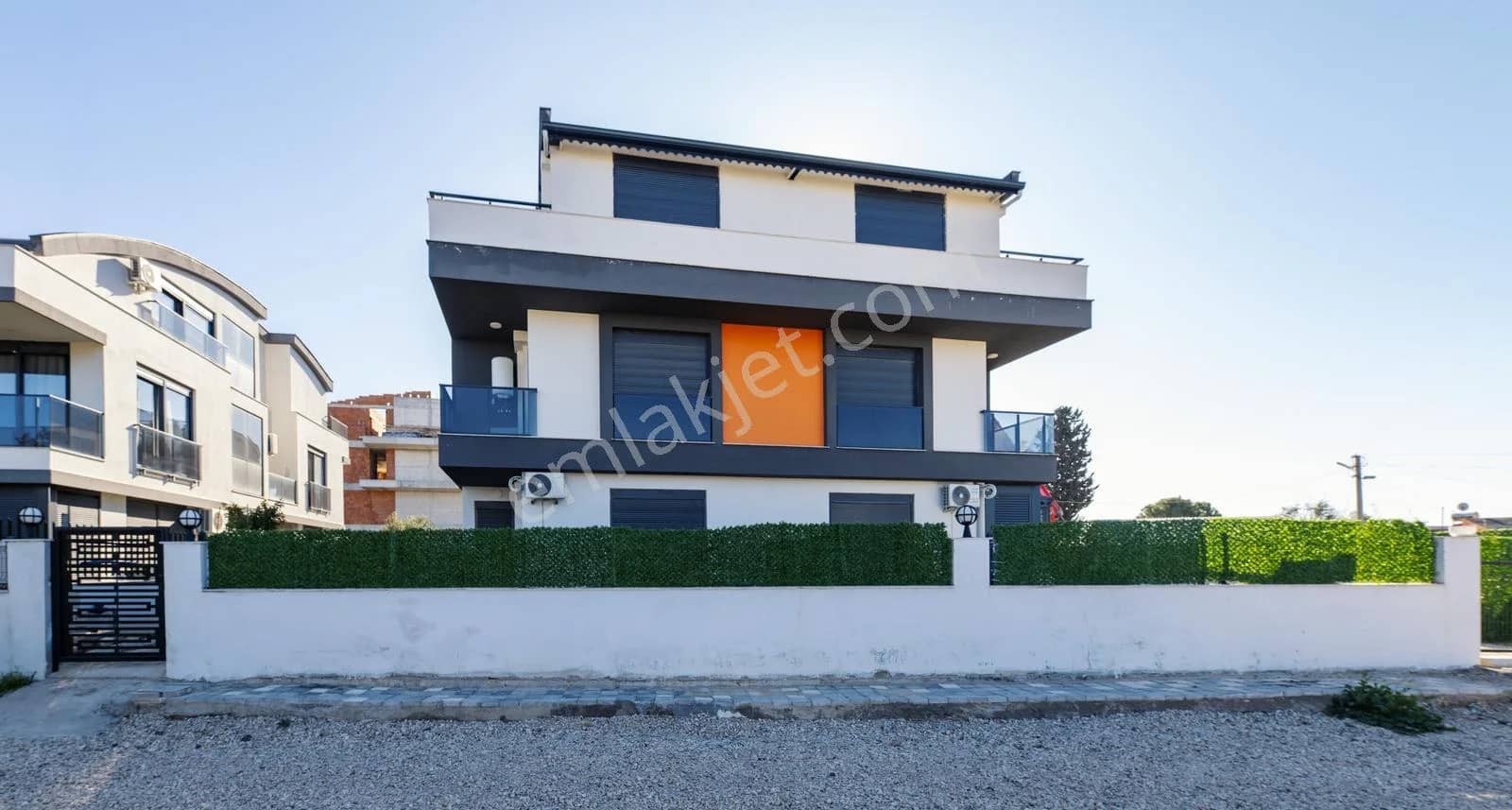 Ermenek'te Şık İskanlı Sıfır 3+1 Dubleks Daire ilan görseli