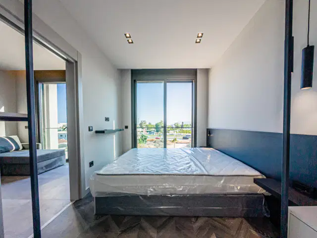 HAVALİMANI YAKINI LÜKS KONSEPT 1+1 SIFIR EŞYALI SATILIK DAİRE — görsel 7