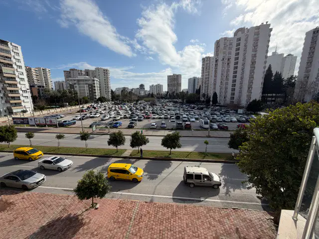 FENERDE SARAÇOĞLU SİTESİNDE ARAKAT 3+1 LÜKS GENİŞ DAİRE — görsel 19
