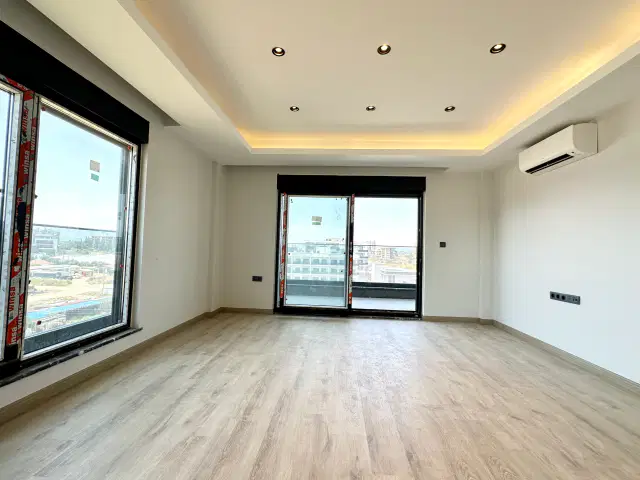 ALTINTAŞ 40LIK CAD ÜZERİNDE SATILIK 2+1 LÜKS DAİRE — görsel 6