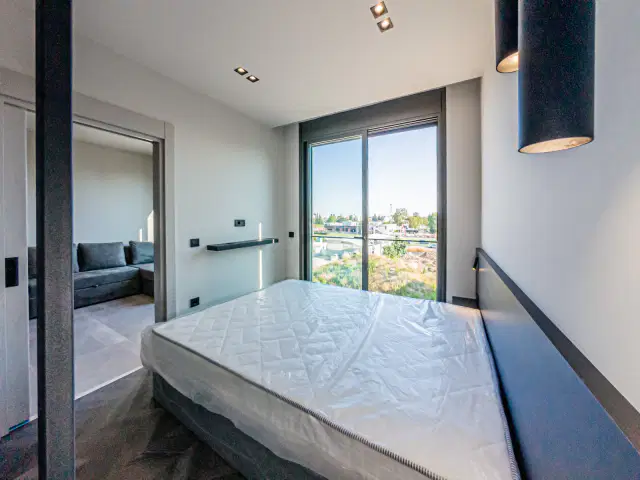 HAVALİMANI YAKINI LÜKS KONSEPT 1+1 SIFIR EŞYALI SATILIK DAİRE — görsel 8