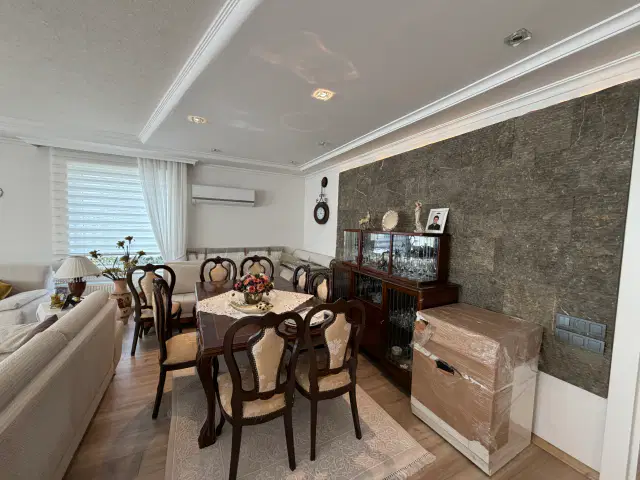 FENERDE SARAÇOĞLU SİTESİNDE ARAKAT 3+1 LÜKS GENİŞ DAİRE — görsel 7