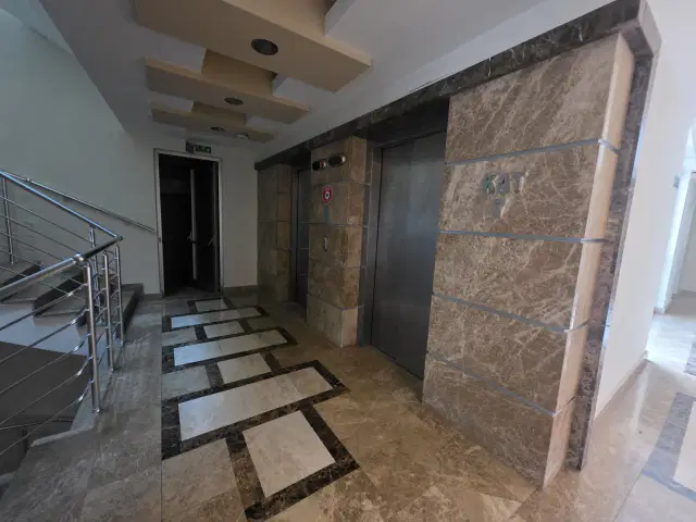 KAPALI OTOPARKLI MİRADOR İŞ MERKEZİNDE ÇOK MERKEZİ KONUMDA OFİS KATI — görsel 16