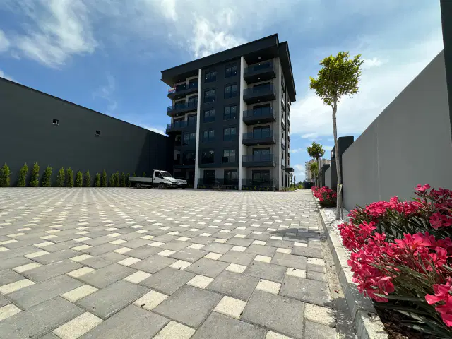 ALTINTAŞ 40LIK CAD ÜZERİNDE SATILIK 2+1 LÜKS DAİRE — görsel 5