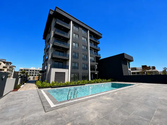 ALTINTAŞ 40LIK CAD ÜZERİNDE SATILIK 2+1 LÜKS DAİRE