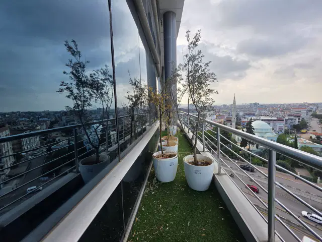 KAPALI OTOPARKLI MİRADOR İŞ MERKEZİNDE ÇOK MERKEZİ KONUMDA OFİS KATI — görsel 8