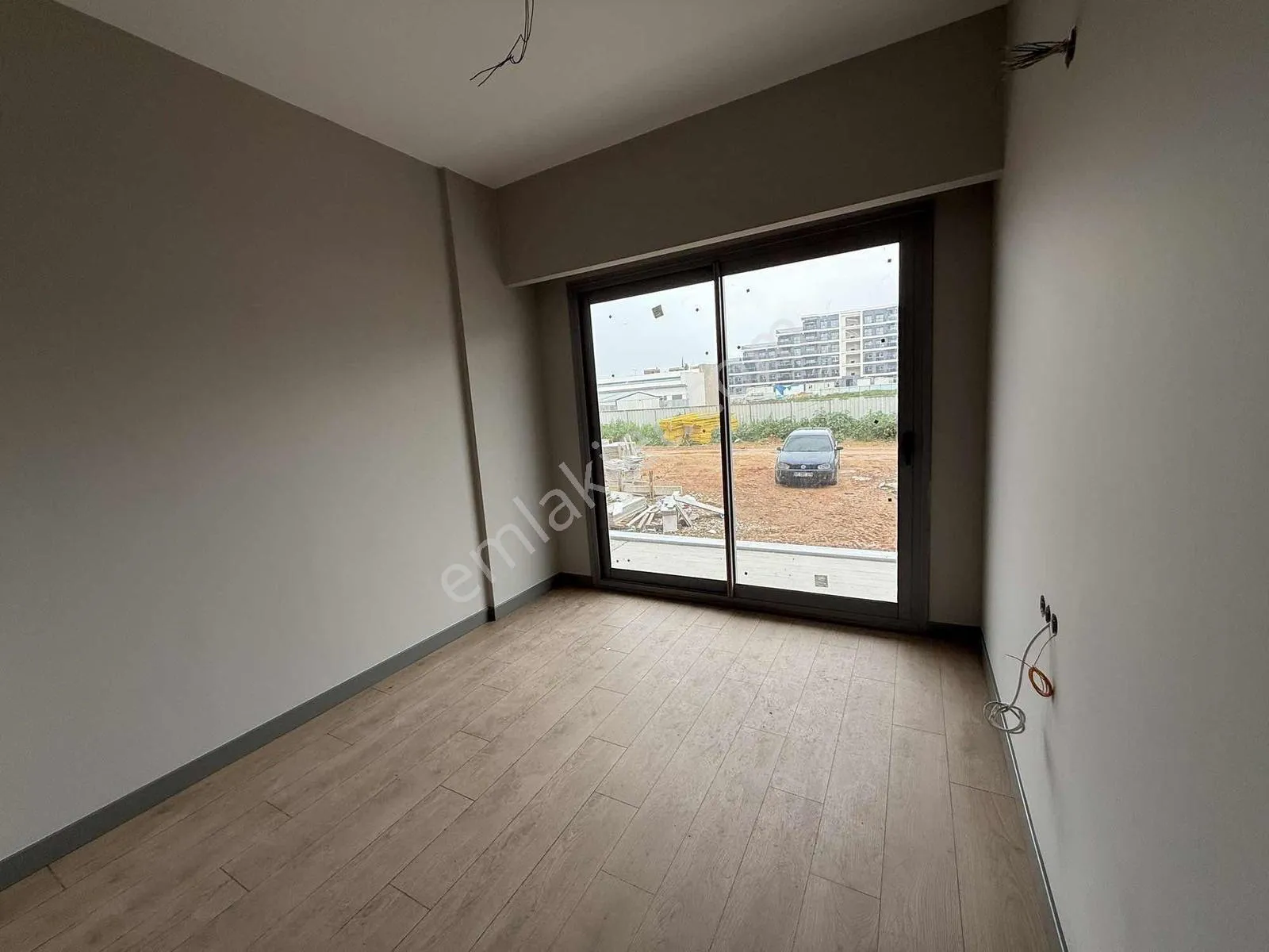 Altıntaş Ta Lüks Site De Geniş 1+1 Daire — görsel 5