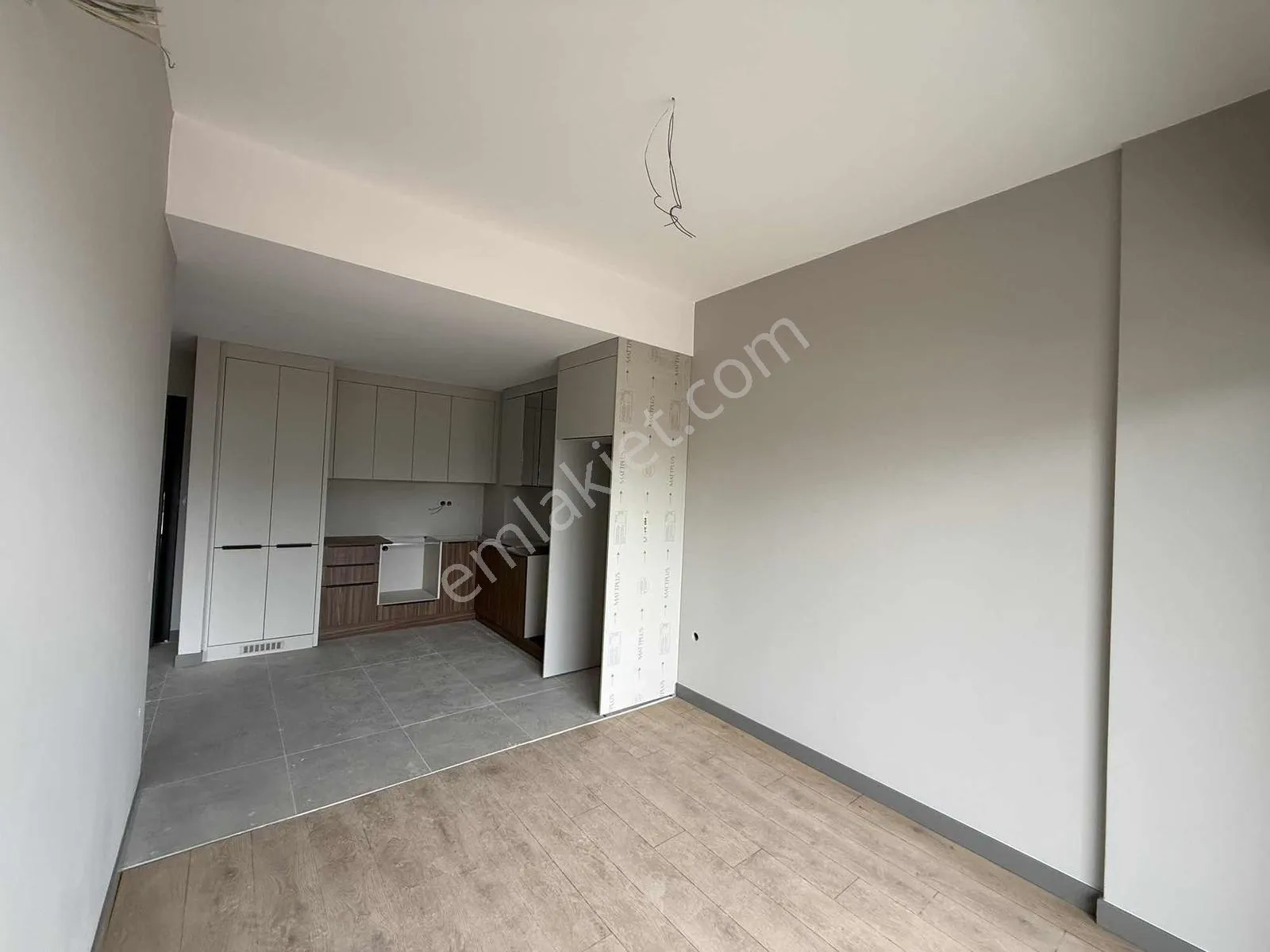 Altıntaş Ta Lüks Site De Geniş 1+1 Daire — görsel 14