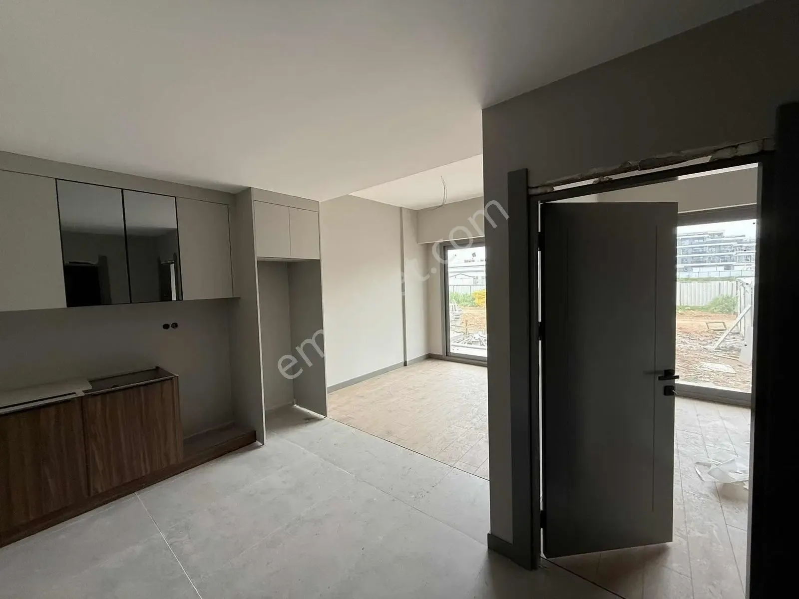 Altıntaş Ta Lüks Site De Geniş 1+1 Daire — görsel 18