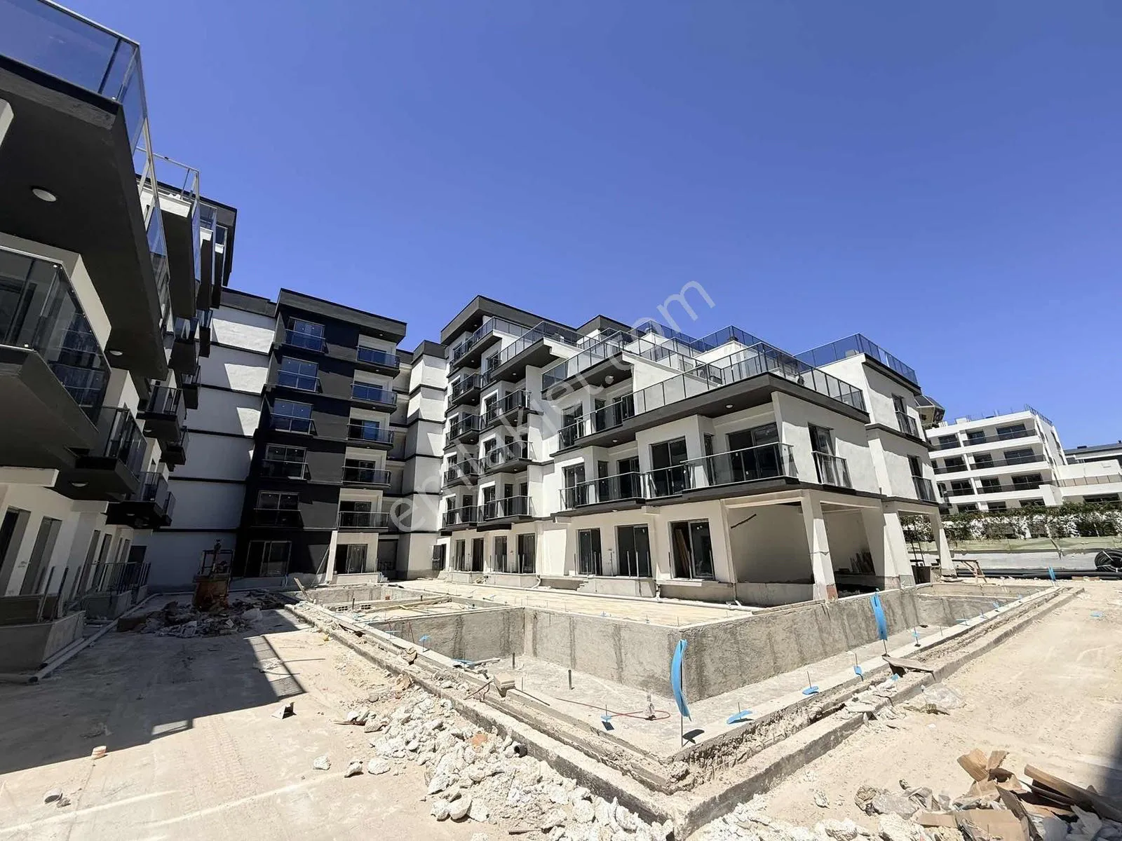 Altıntaş Ta Lüks Site De Geniş 1+1 Daire — görsel 19