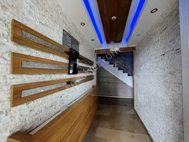 Merkezi Konumda, Park Manzaralı Ferah 2+1 Daire — görsel 9