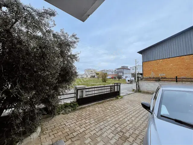 Merkezi Konumda, Park Manzaralı Ferah 2+1 Daire — görsel 12