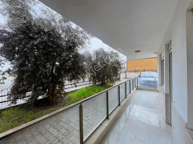 Merkezi Konumda, Park Manzaralı Ferah 2+1 Daire — görsel 15