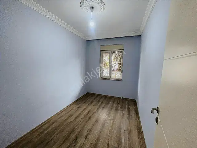 Merkezi Konumda, Park Manzaralı Ferah 2+1 Daire — görsel 17