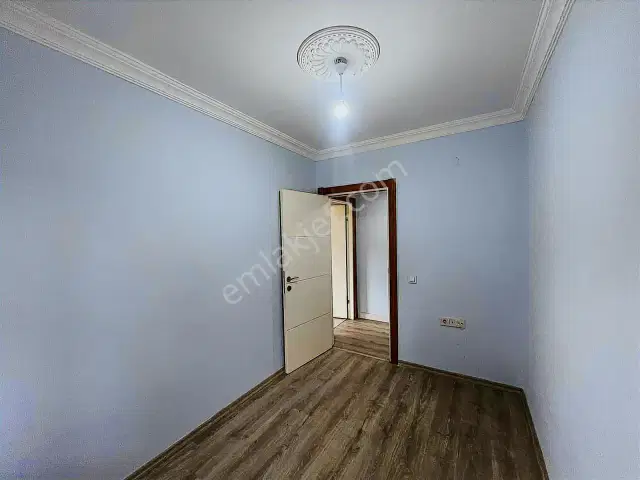 Merkezi Konumda, Park Manzaralı Ferah 2+1 Daire — görsel 22