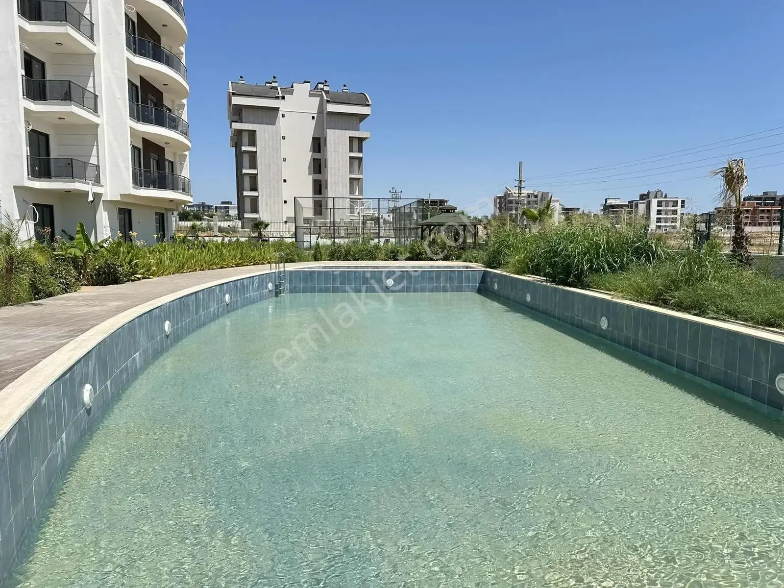 Altıntaş'ta Full Artı Full Ozellikli Sitede 1+1 Kiralık — görsel 31