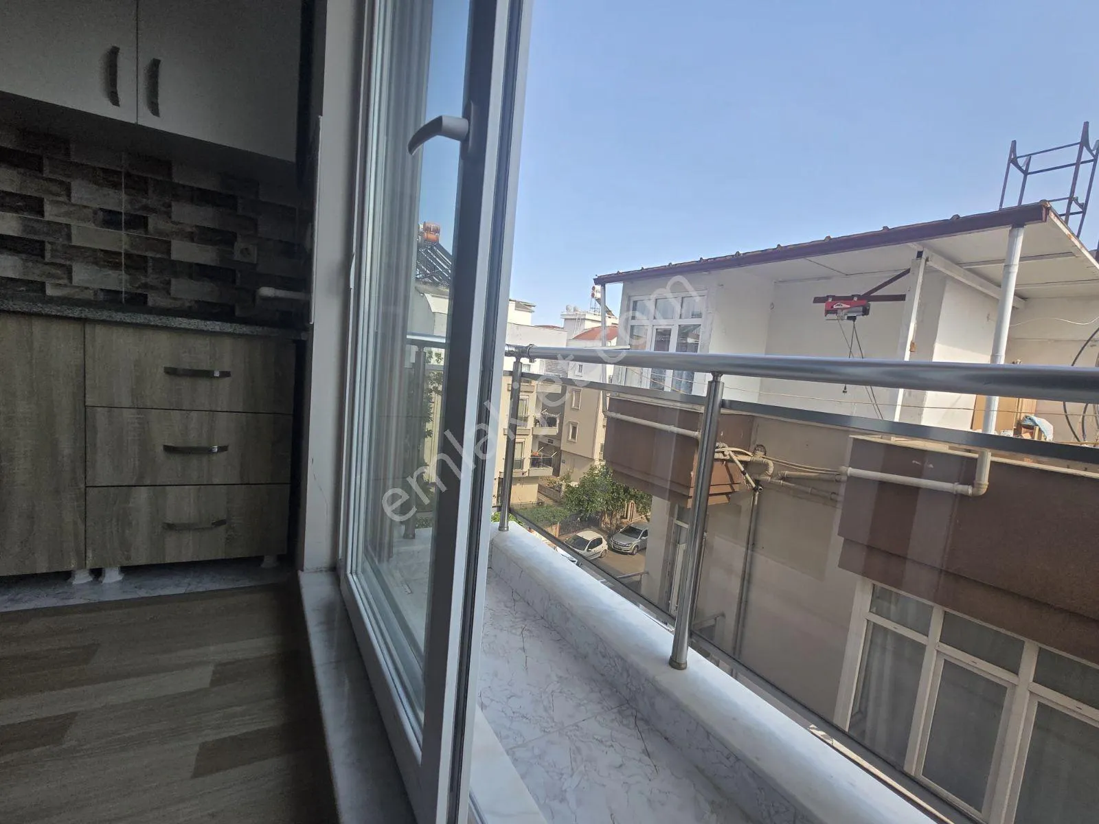 Üniversiteye Yürüme Mesafesinde Arakat Asansörlü Boş Daire — görsel 19