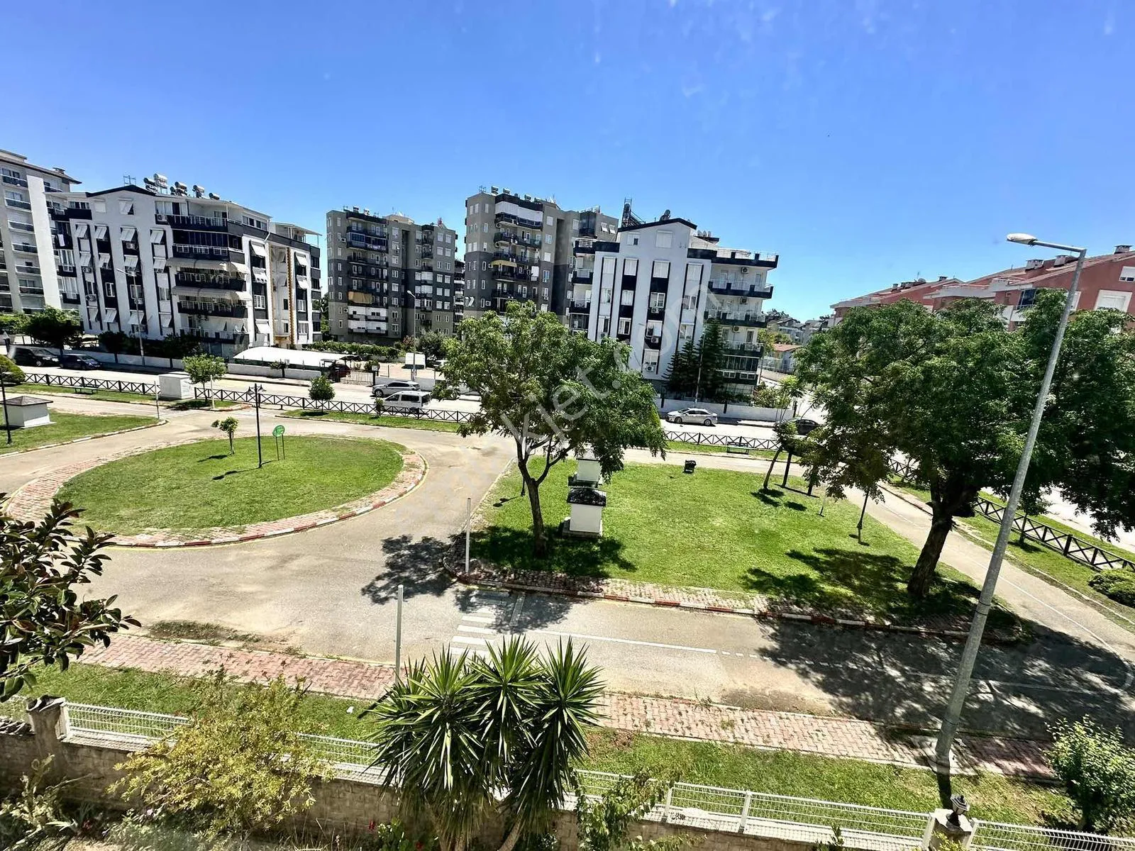 Berrın Kavcar'dan Yalı Caddesi 'nde Arakat Geniş Daire — görsel 20