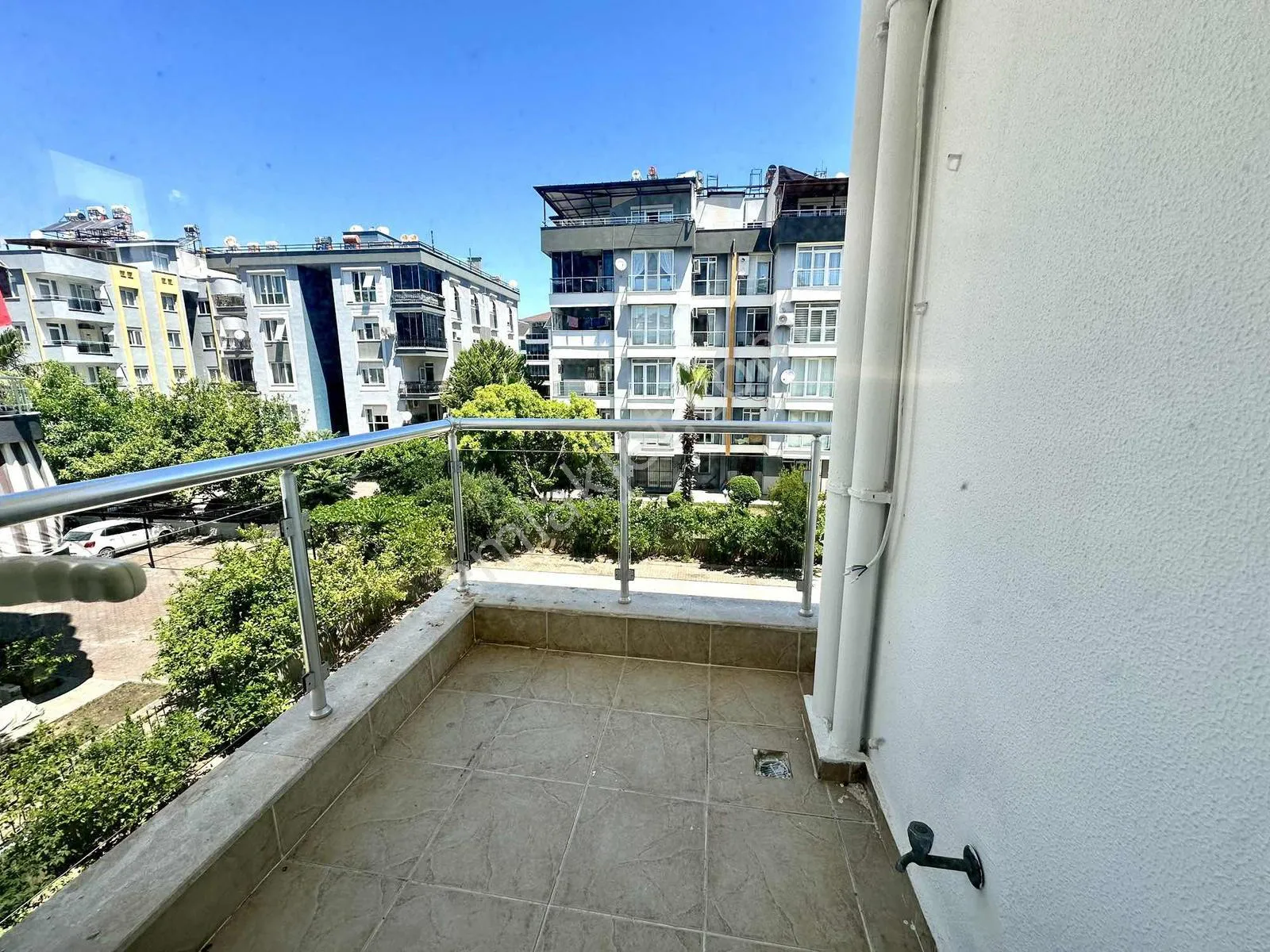 Berrın Kavcar'dan Yalı Caddesi 'nde Arakat Geniş Daire — görsel 28