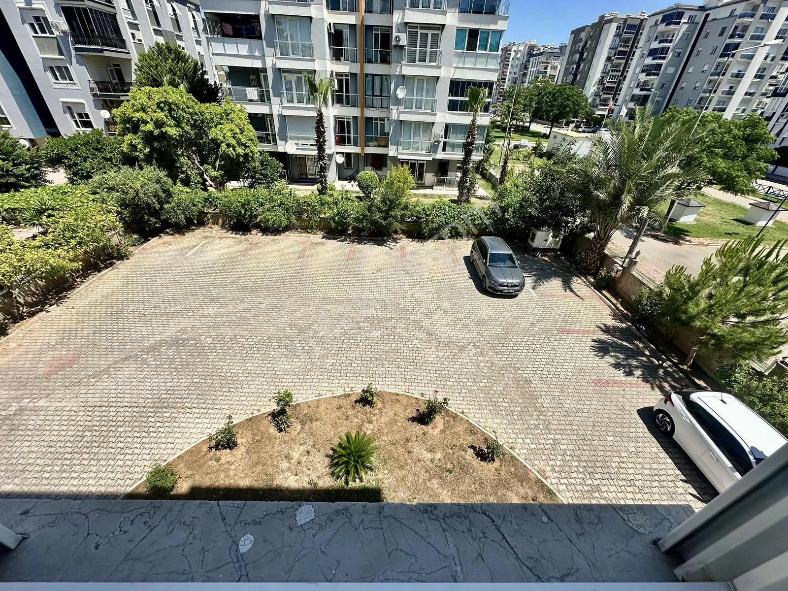 Berrın Kavcar'dan Yalı Caddesi 'nde Arakat Geniş Daire — görsel 29
