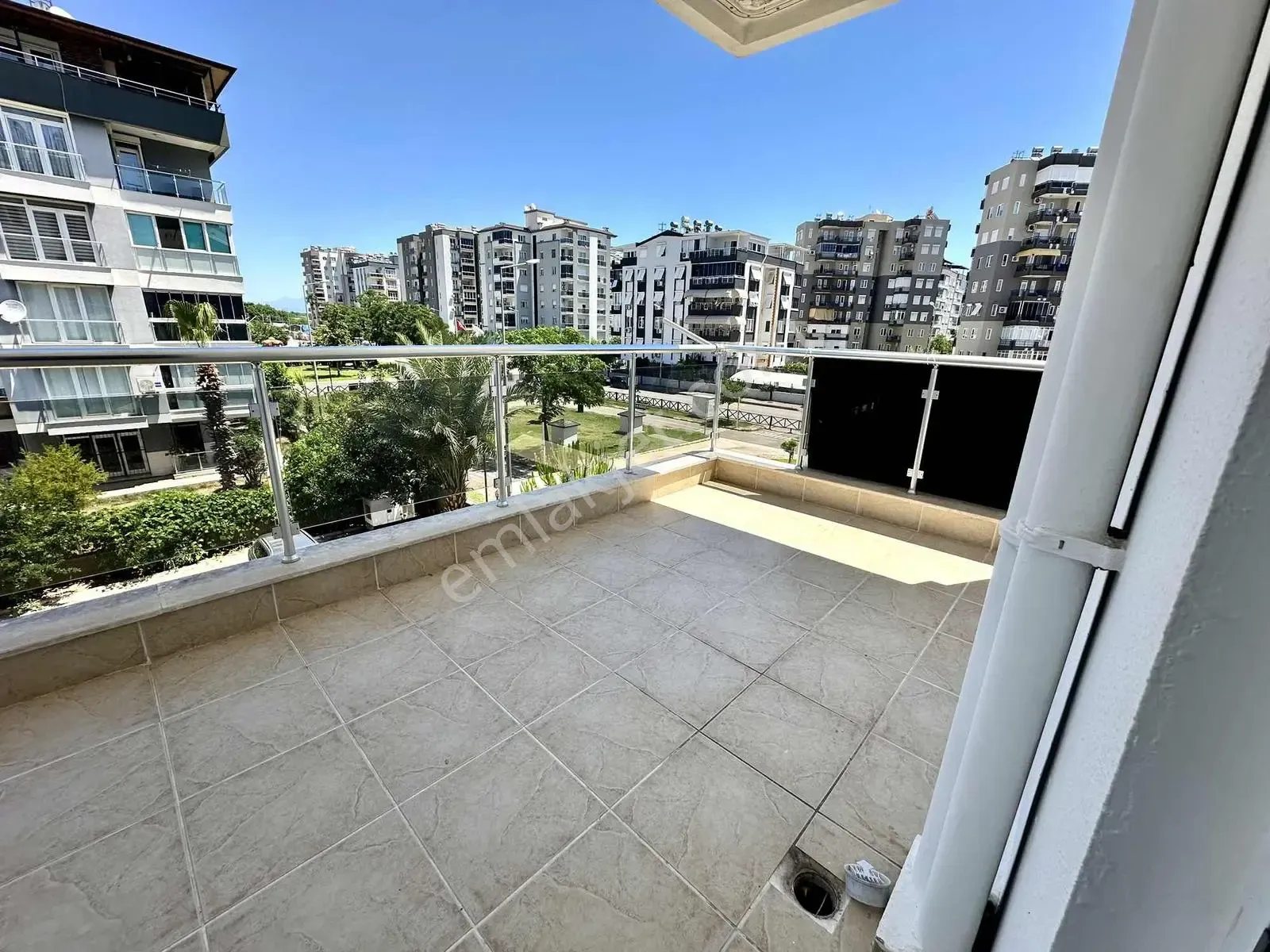 Berrın Kavcar'dan Yalı Caddesi 'nde Arakat Geniş Daire — görsel 34