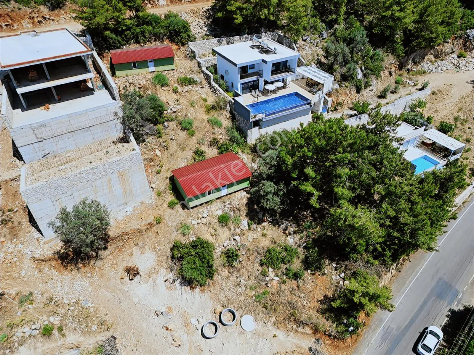 Deniz Manzaralı Ana Yol Üzeri 961m2 Abonelikli Villa Parseli — görsel 6