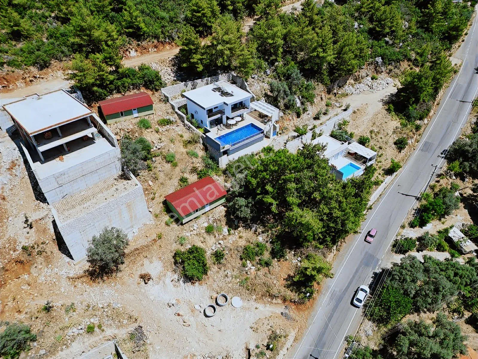 Deniz Manzaralı Ana Yol Üzeri 961m2 Abonelikli Villa Parseli — görsel 7