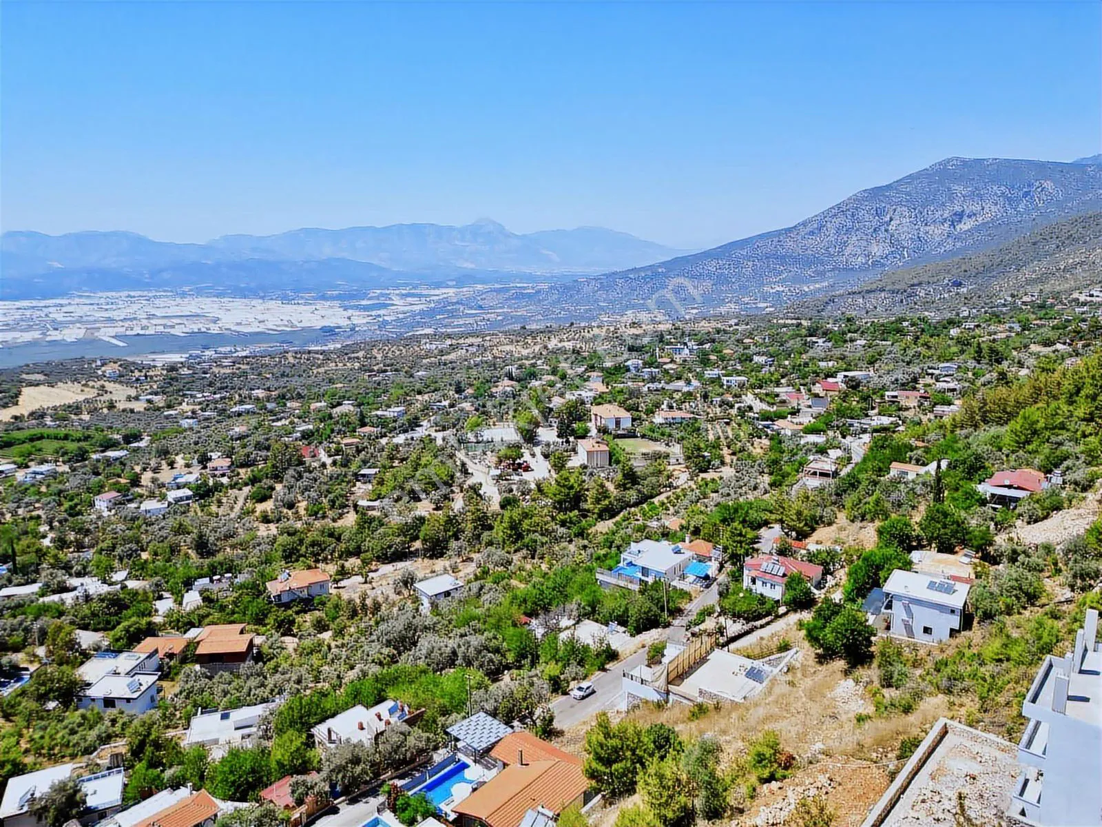 Deniz Manzaralı Ana Yol Üzeri 961m2 Abonelikli Villa Parseli — görsel 19