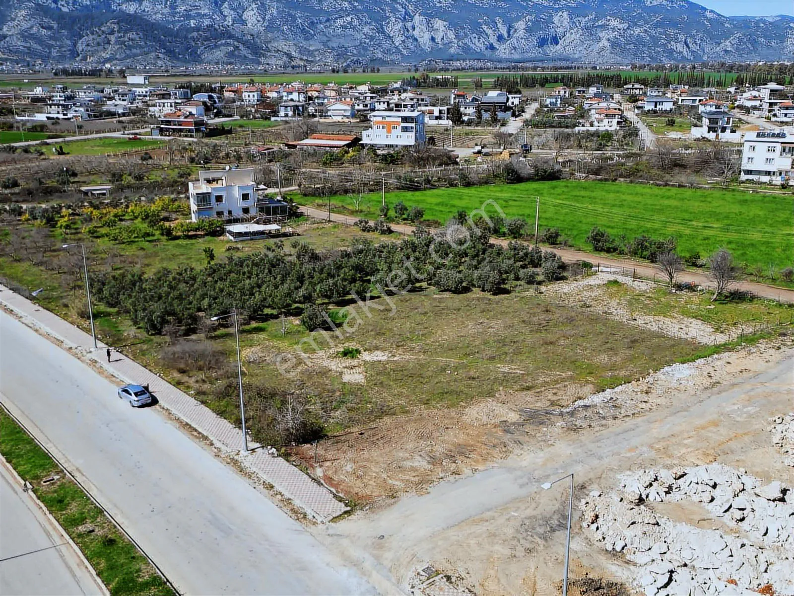Döşemealtı Merkez 600 M2 Ticari 5 Kat 1 Emsal Satılık Arsa — görsel 12