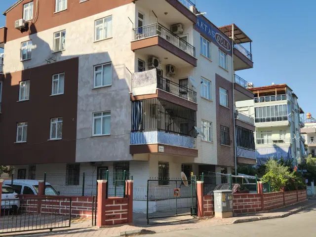 DUTLUBAHÇE 'DE ÇOK GENİŞ 300 M2 DUBLEX DAİRE — görsel 24